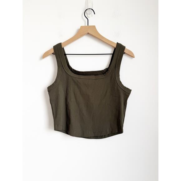 2/$50 NWOT Madewell The Tailored Crop Ribbed Tank in Sleekhold Olive Green L - Picture 3 of 5